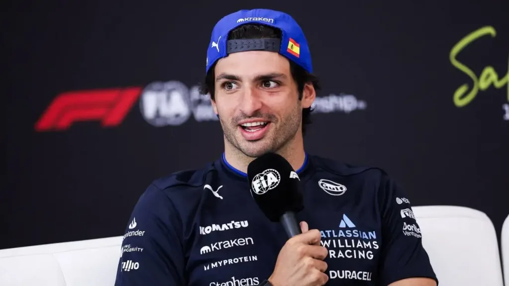 Sainz Reflects on Frustrating Bahrain Grand Prix Retirement After Tsunoda Collision