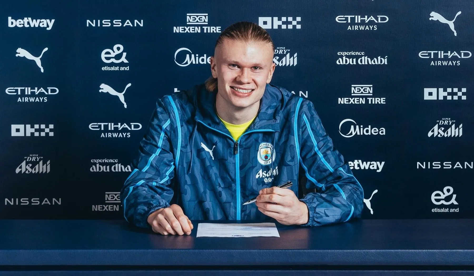 Erling Haaland signs for Manchester City