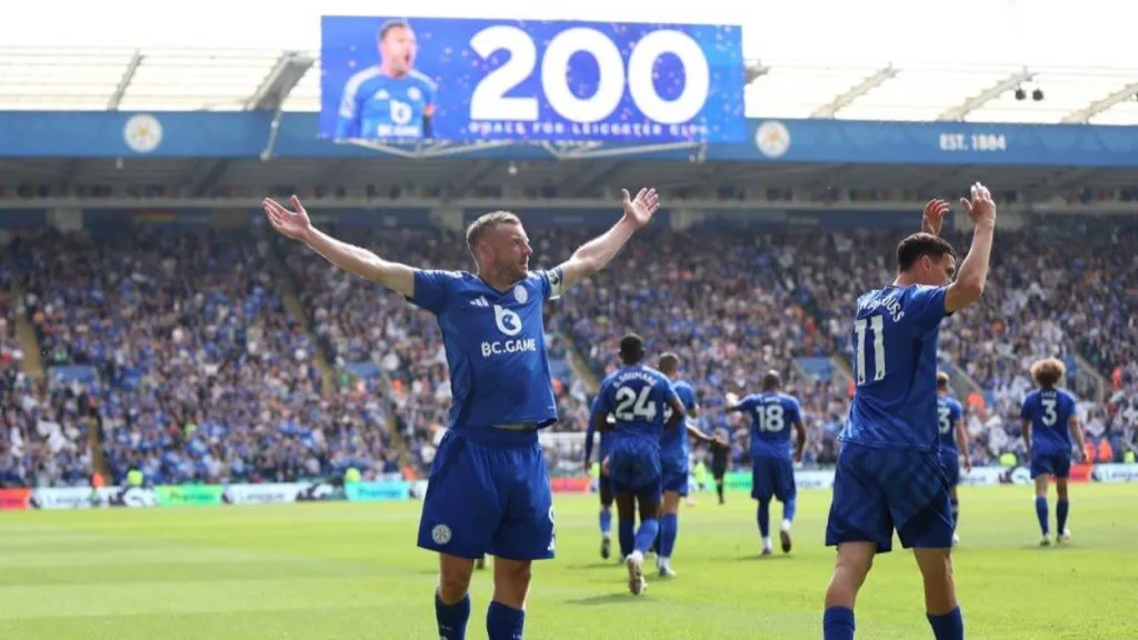 Jamie Vardy Bows Out in Style with 200th Goal in 500th Leicester Appearance
