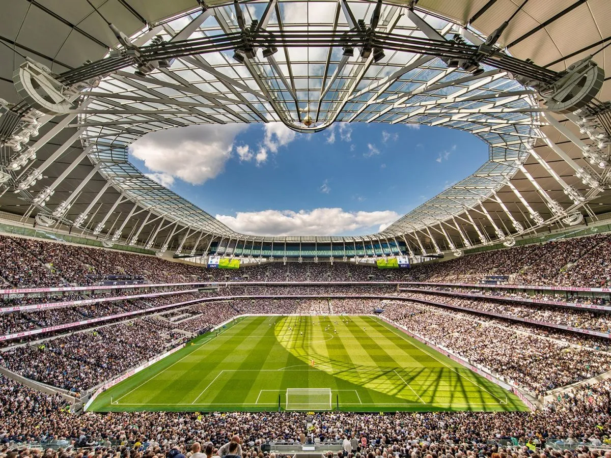 Wide angle shot of the Tottenham Hotspur Stadium