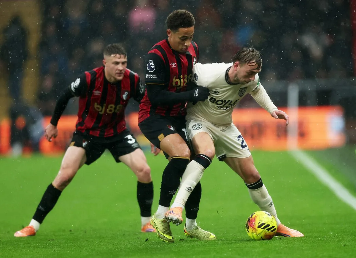 EXTJ5AVDAFM3DC64TXF5OEKVVU