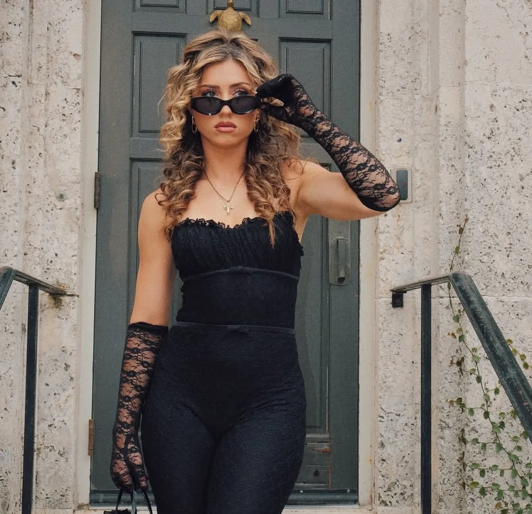 Adriana Rizzo 1 Screenshot 2025 11 03 20 44 09 693 com.instagram.android edit