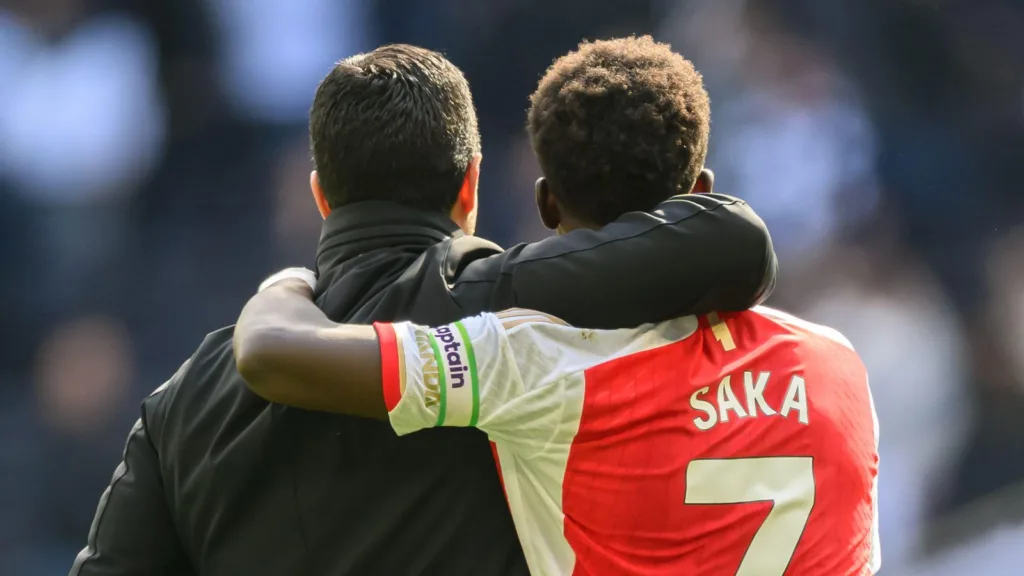 Mikel Arteta Bukayo Saka Arsenal F365 1