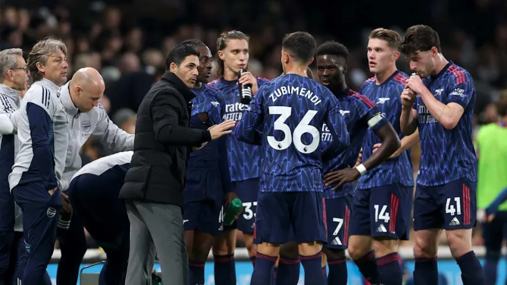 Arteta Opens Up on Squad Meeting Aimed at Cooling Tensions After United Loss images GettyImages mmsport 209 01k81chk54em18z5sprb