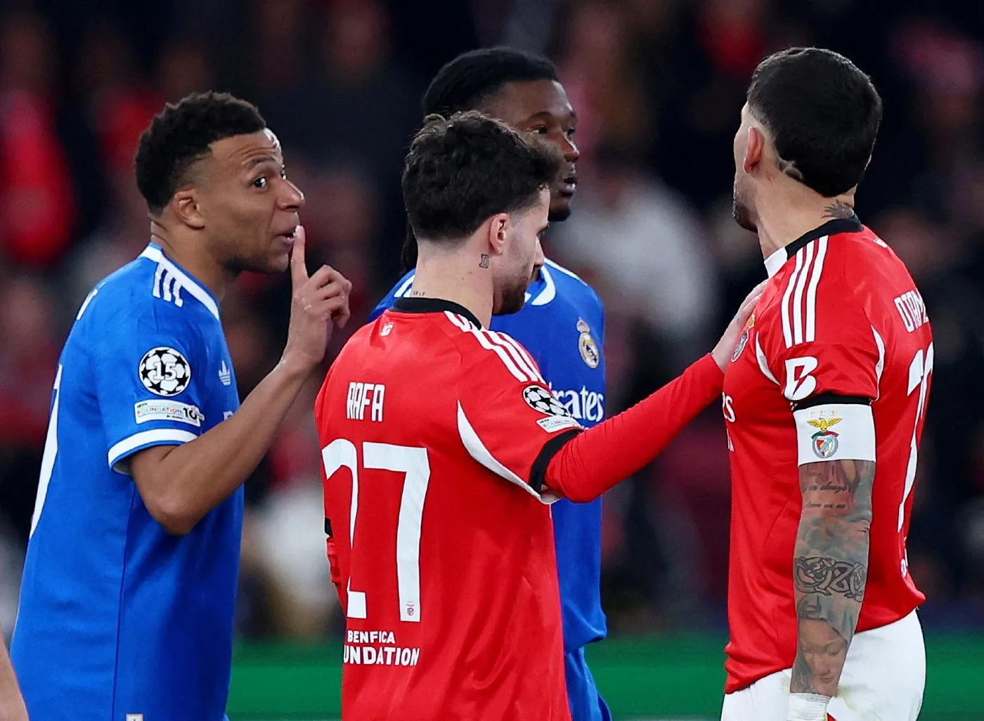 Mbappé Calls for Maximum UEFA Ban After Alleged Racist Abuse of Vinícius Jr 1 8BC98CD41F66BE5005B9146172266BE8 low